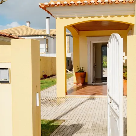 Ocean & Me - With Pool In Santa Cruz بيت للعطل