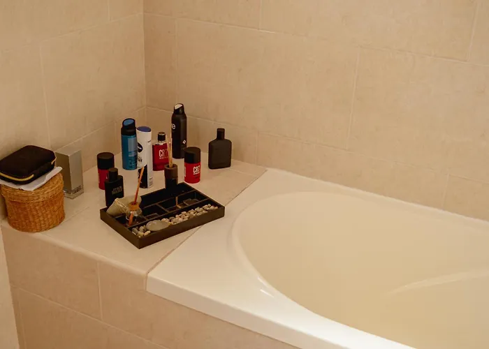 Ocean & Me - With Pool In Santa Cruz Aldeia dos Cunhados