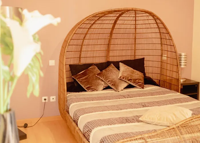 Ocean & Me - With Pool In Santa Cruz