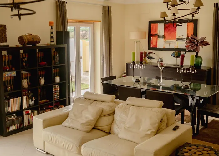 Ocean & Me - With Pool In Santa Cruz * Aldeia dos Cunhados